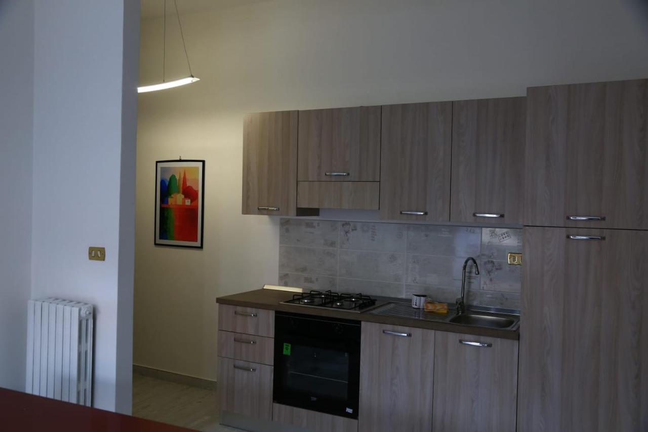 Home Mazzei Piazza Bilotti Козенца Стая снимка