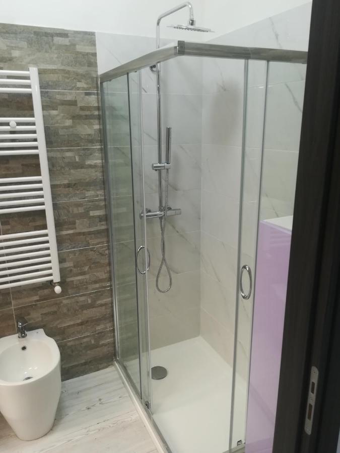 Home Mazzei Piazza Bilotti Козенца Стая снимка