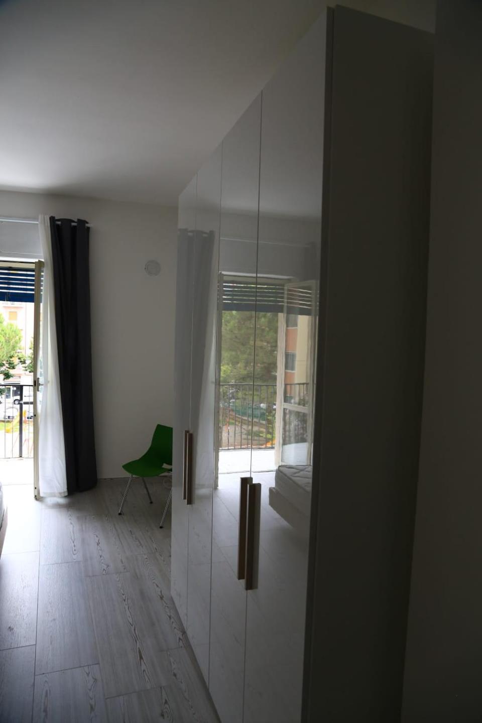 Home Mazzei Piazza Bilotti Козенца Стая снимка