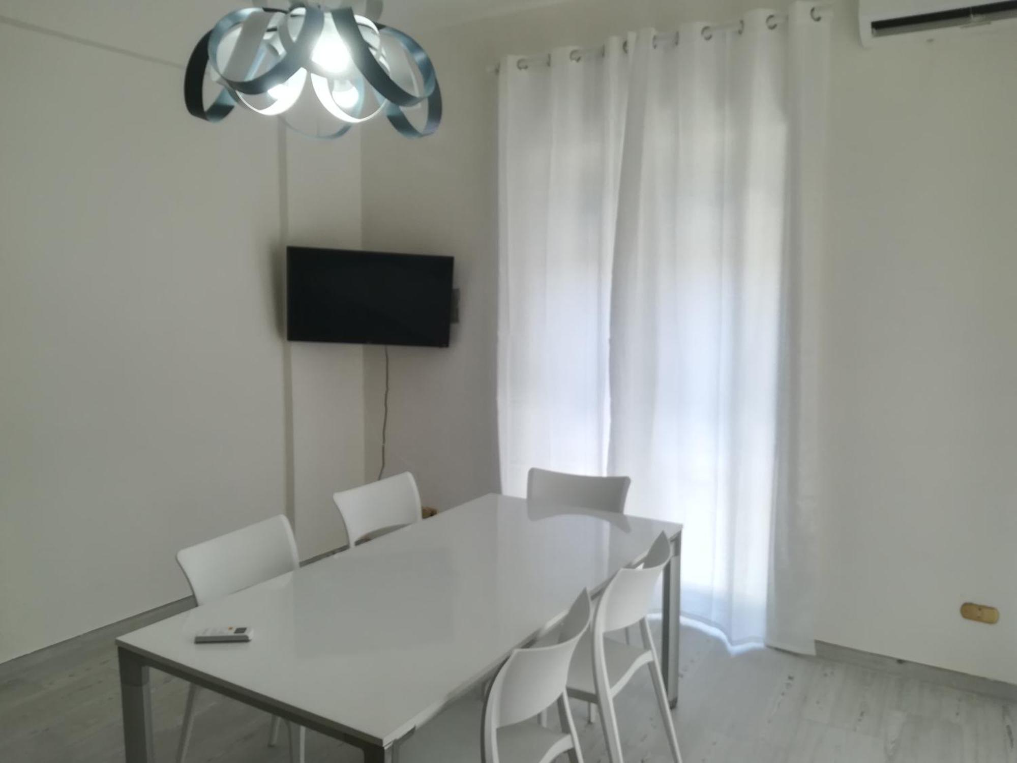 Home Mazzei Piazza Bilotti Козенца Стая снимка